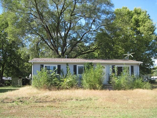 1st image of 514 N 6th St