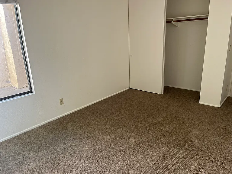 1749 Haydn Dr — Photo 29