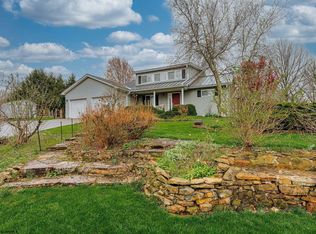 401 Holly Ln, Morgantown, WV 26508