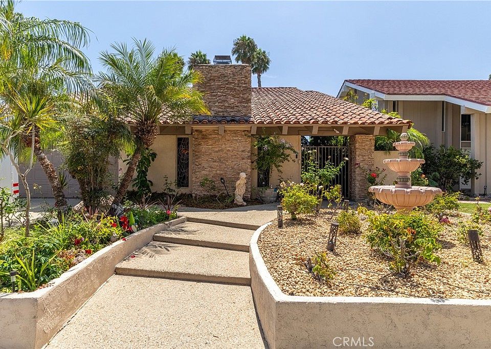 1st image of 4062 Escudero Dr
