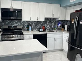 6290 Rose Hill Ct #D64, Alexandria, VA 22310