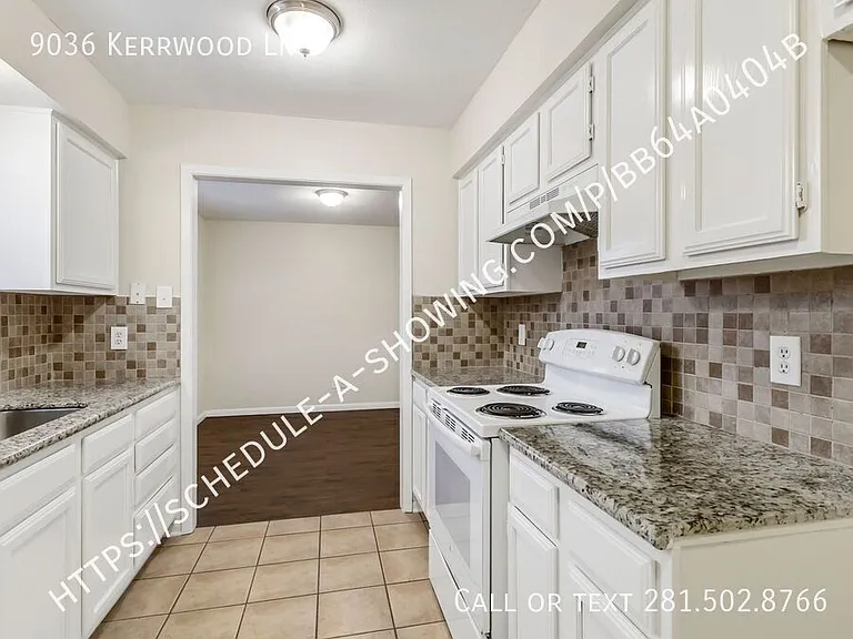 9036 Kerrwood Ln — Photo 2