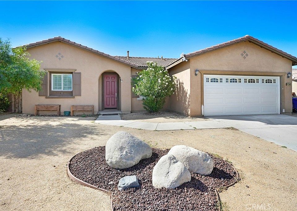 1st image of 14266 Sierra Grande St