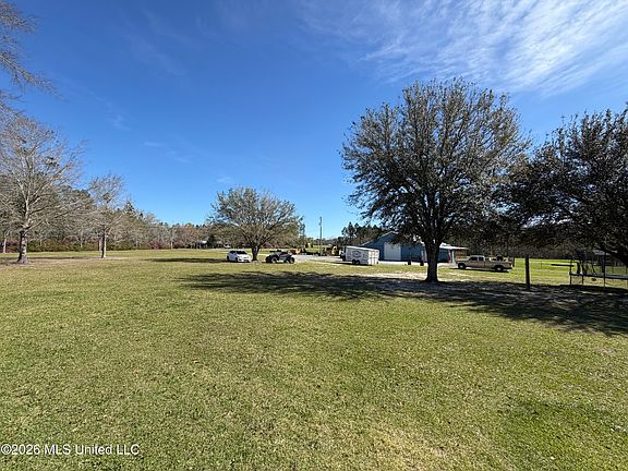 4th image of 13921 Jim Ramsay Rd