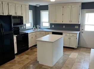 502 N Mulberry St, Louisburg, KS 66053