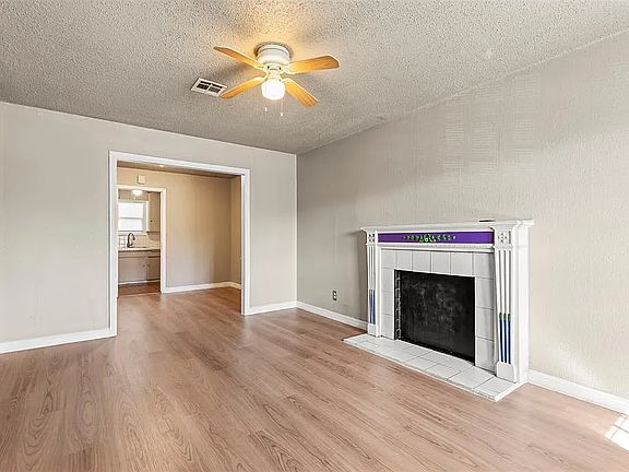 4th image of 1313 Bellevidere Dr