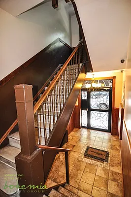 Rented by Bohemia Realty Group | media 21