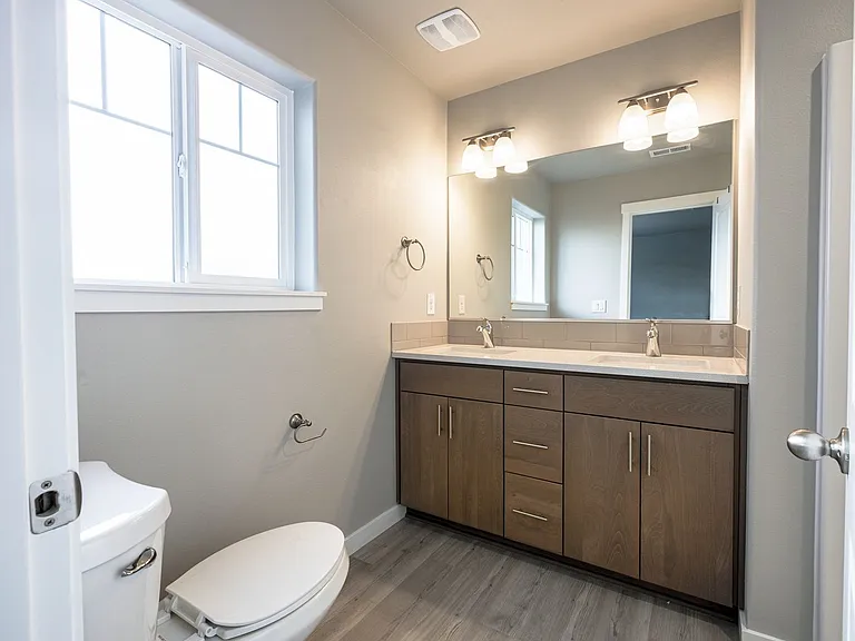 Oak Heritage Townhomes — Photo 35