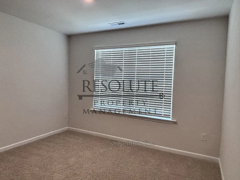8550 Beckett Chase Way — Photo 10