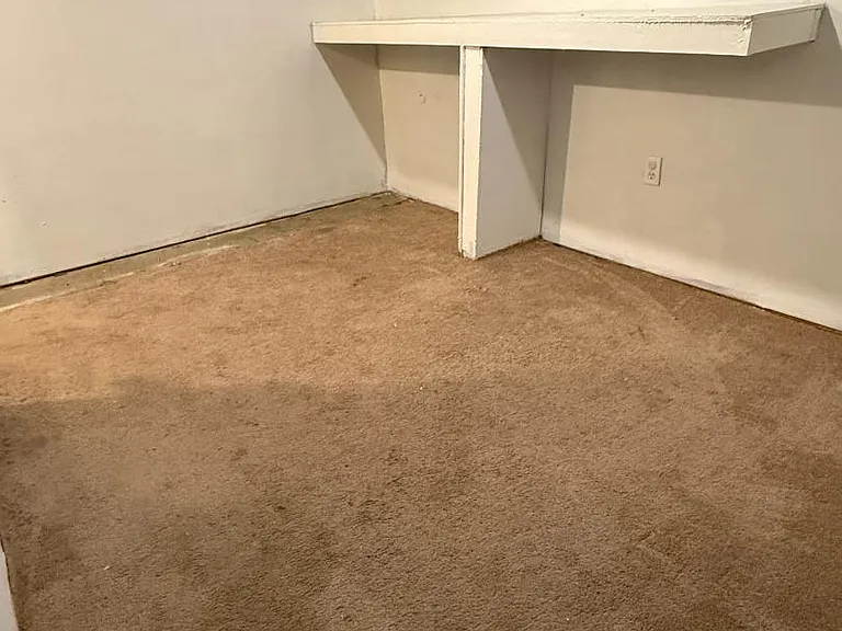 Unit Photo