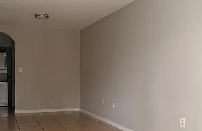 1 bed, 718 sqft, $1,800 — Photo 3