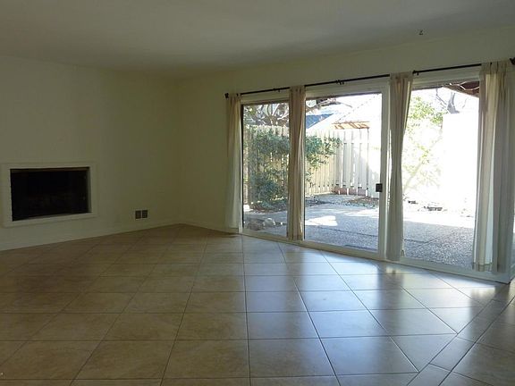 3rd image of 287 Grace Dr