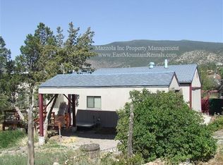 8 Criswell Rd, Tijeras, NM 87059