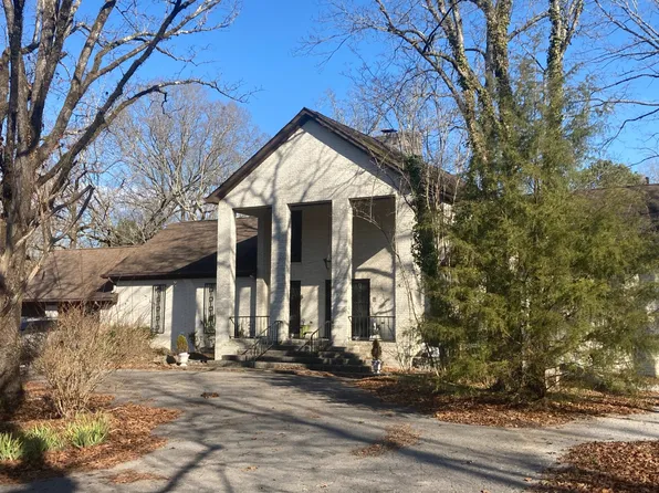 181 County Rd, Calera, AL 35040