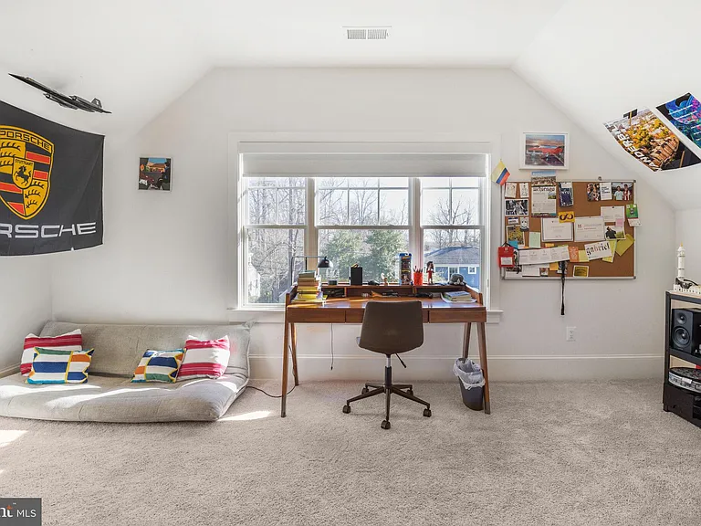 6225 Madawaska Rd — Photo 33