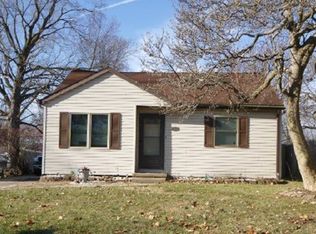 5011 N Longview Pl, Peoria Heights, IL 61616