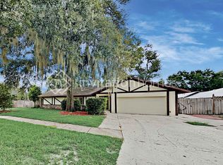 2303 Wekiva Ridge Rd, Apopka, FL 32712