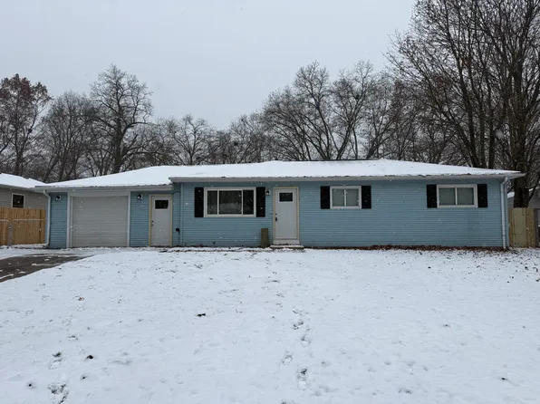 8830 Balmoral St, Portage, MI 49002