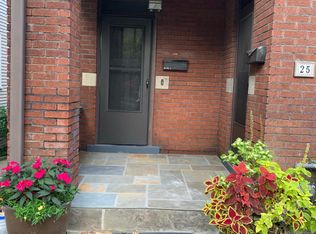 25 N Meadowcroft Ave #2, Pittsburgh, PA 15216