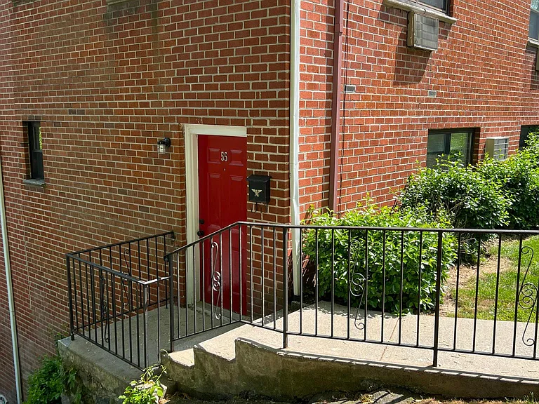 55 Fieldstone Dr #55 — Photo 15