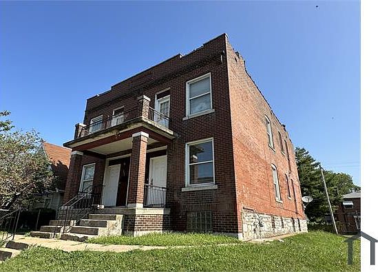 1st image of 3641 Garfield Ave