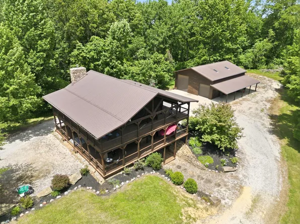 2611 Eckert Rd SE, Lancaster, OH 43130