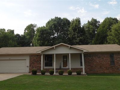 1603 Clover Cir, Paragould, AR, 72450