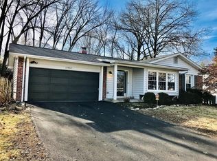 12932 Ferngate Ln, Saint Louis, MO 63141