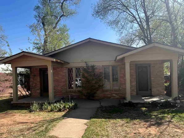 2207 18th St, Lubbock, TX 79401