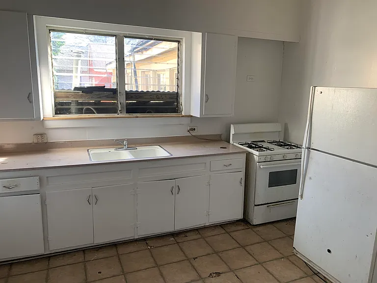 513 Johnston St #A — Photo 6