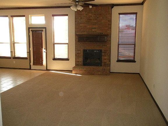 2nd image of 2400 Lone Oak Dr