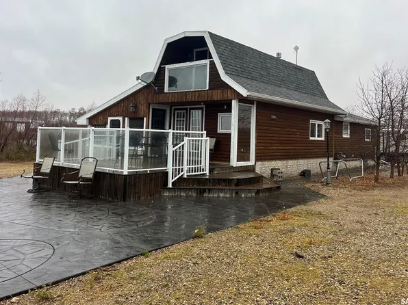 30 Lakeshore DRIVE, Fishing Lake, SK S0A 4J0