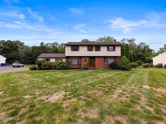 2nd image of 22 Clearview Drive