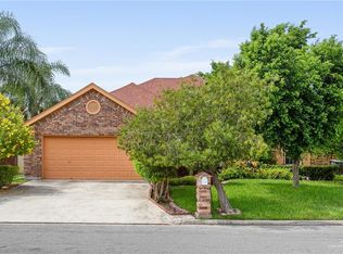 404 E Redbud Ave, McAllen, TX 78504
