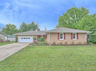 1206 Foothill Dr, Champaign, IL 61821