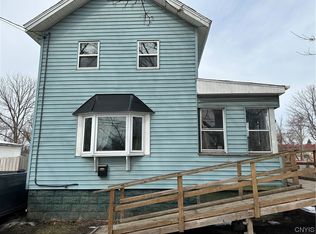 564 Lenox Ave, Oneida, NY 13421