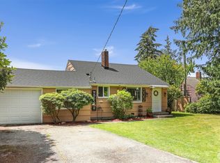 12219 Densmore Ave N, Seattle, WA