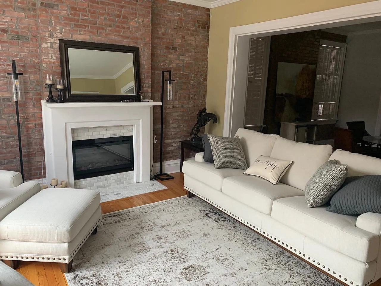 4484 Maryland Ave — Photo 4