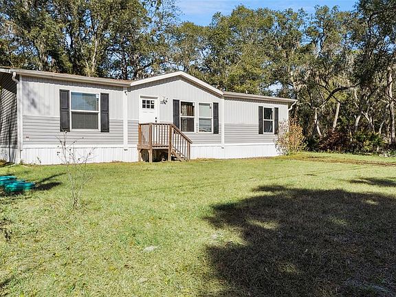 2nd image of 231 Tropic Ave