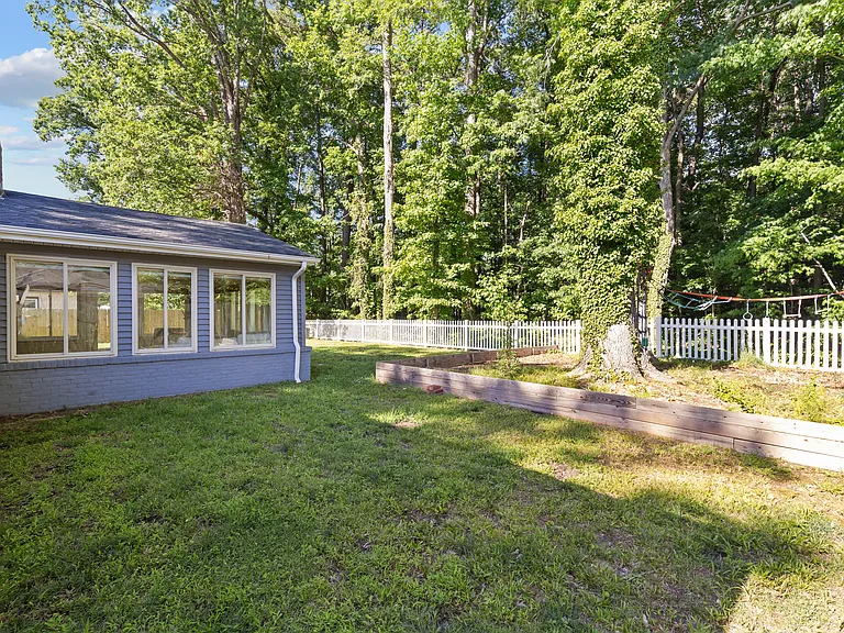 524 Rodney Ln — Photo 35