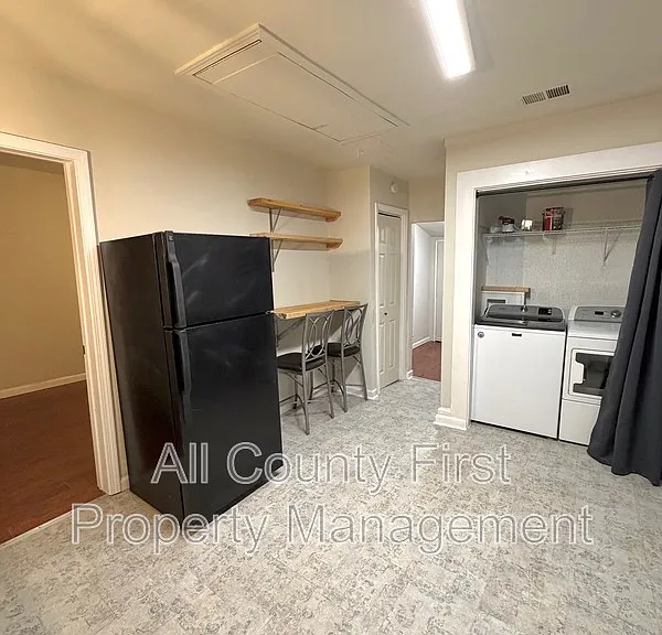 1110 Cato St NW — Photo 8