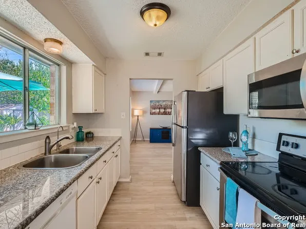 4823 SHADE CRK, San Antonio, TX 78238