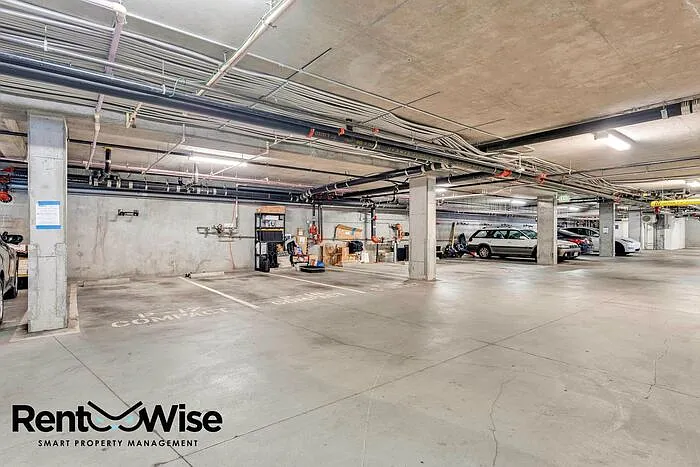 451 Donahue St #307 — Photo 36