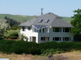 1102 Hilty Rd, Colfax, WA 99111