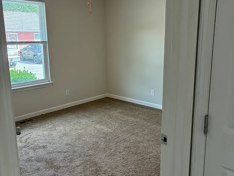 Bedroom #1

*new carpet in both bedrooms*