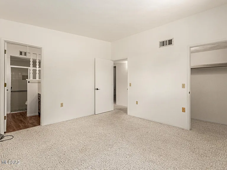 16381 S Observatory Pl — Photo 11