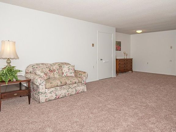 5th image of 401 Avenida Castilla Unit Q