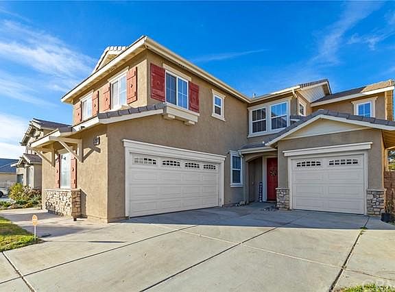 4th image of 4490 Cove St
