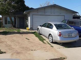 378 E Alvin Dr, Salinas, CA 93906