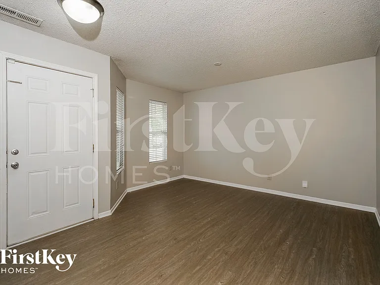 14267 Clapboard Dr — Photo 4